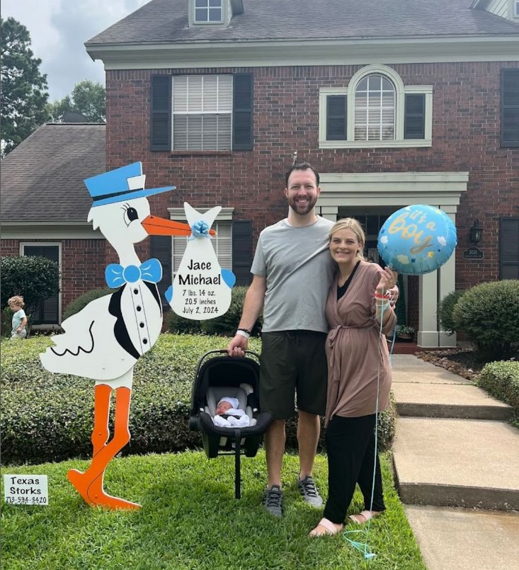 New Baby Announcement Yard Sign in Kingwood, Texas